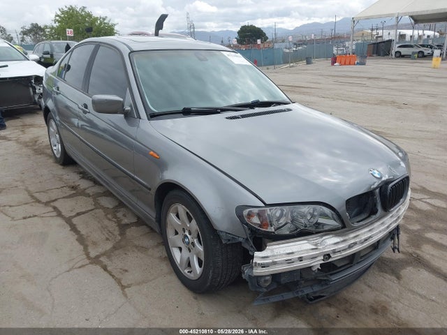 Salvage BMW 3 Series Image