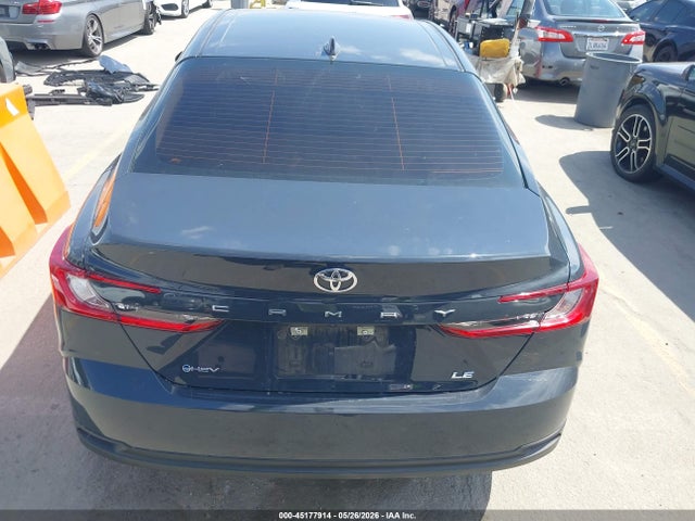 Toyota Camry Le