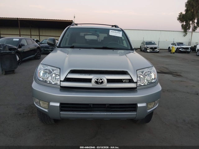 Toyota 4Runner Sr5 V8