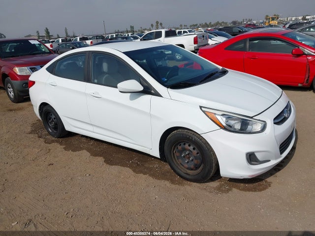 Salvage Hyundai ACCENT Image