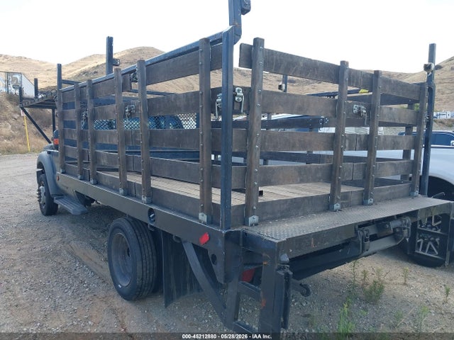 Ford F-550 Xl