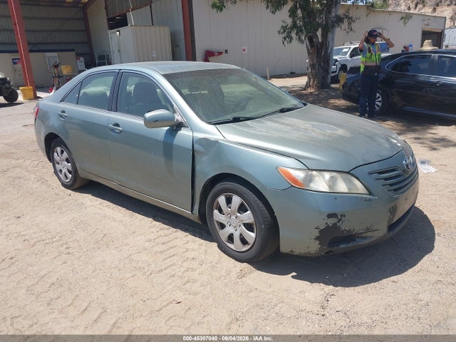 Salvage Toyota Camry Image
