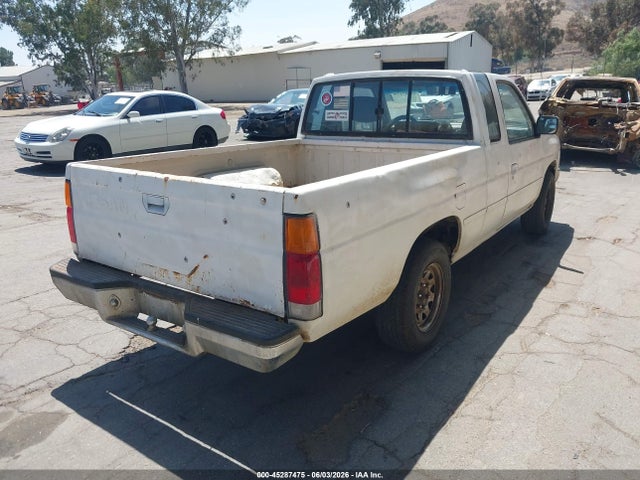 Nissan D21 King Cab