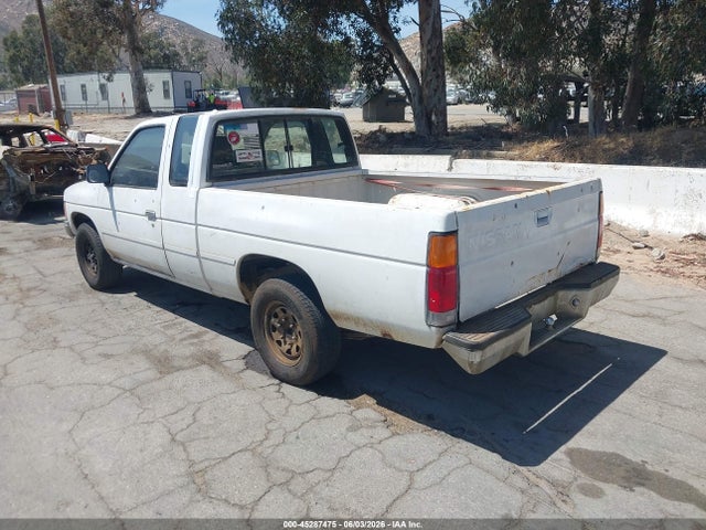 Nissan D21 King Cab