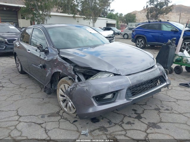 Salvage Honda Accord Image