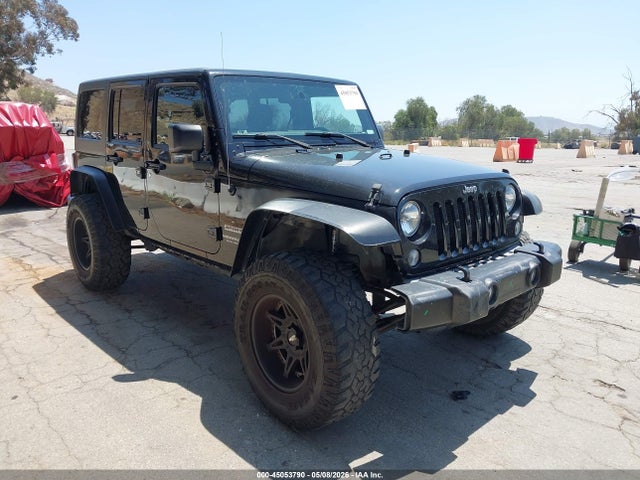 Salvage Jeep Wrangler Image