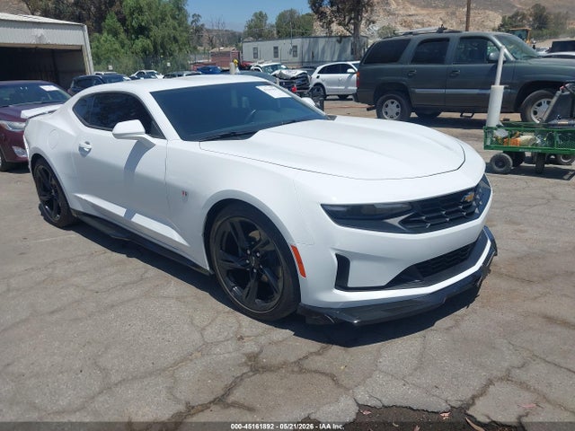 Salvage Chevrolet Camaro Image