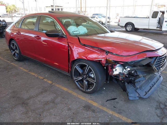 Salvage Honda Accord Image