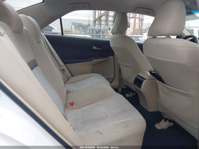 Toyota Camry Le