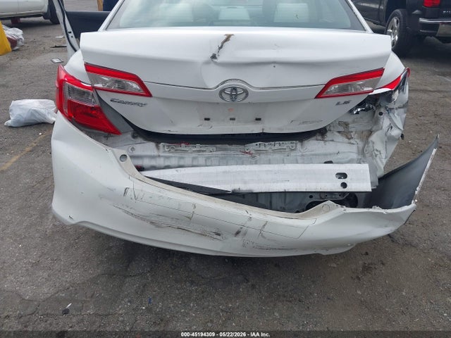 Toyota Camry Le