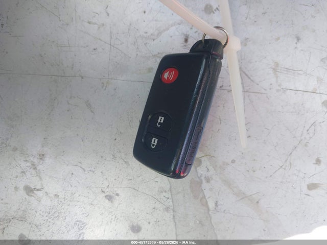 Toyota Prius Three
