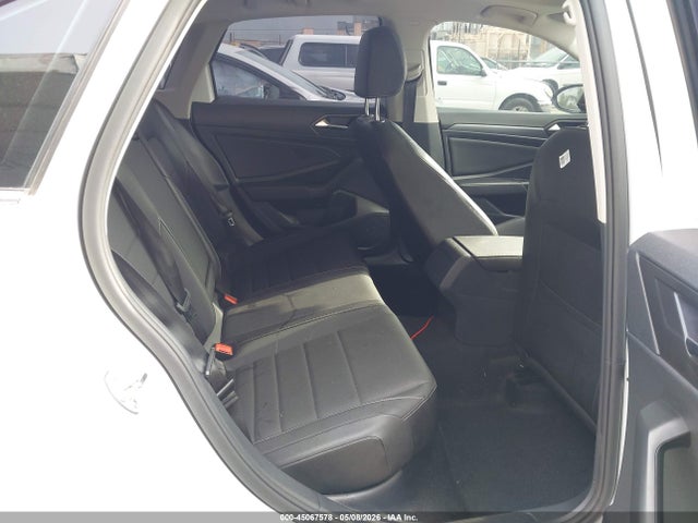 Volkswagen Jetta 1.5t Se