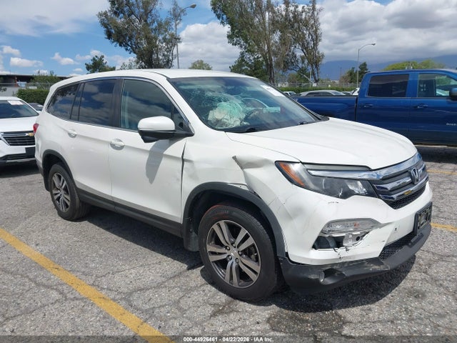 Salvage Honda Pilot Image
