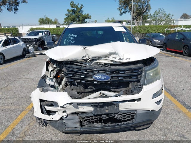 Ford Explorer Sport