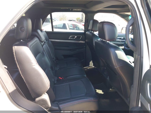 Ford Explorer Sport
