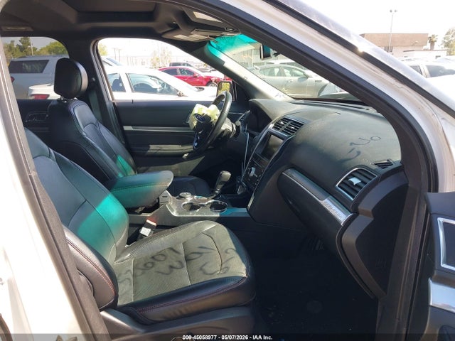 Ford Explorer Sport