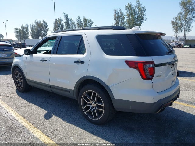 Ford Explorer Sport