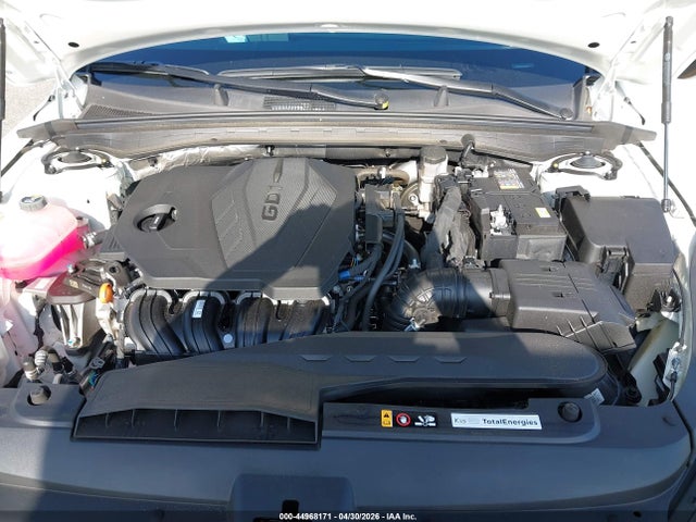 Kia K5 Ex
