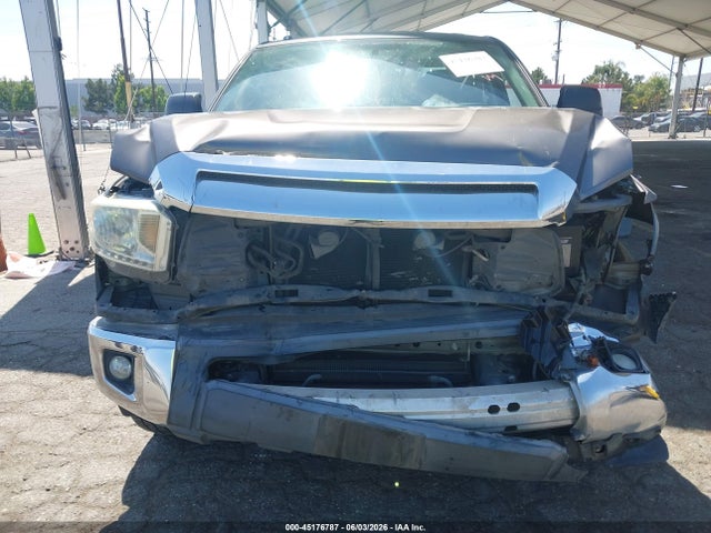 Toyota Tundra Sr5 5.7l V8