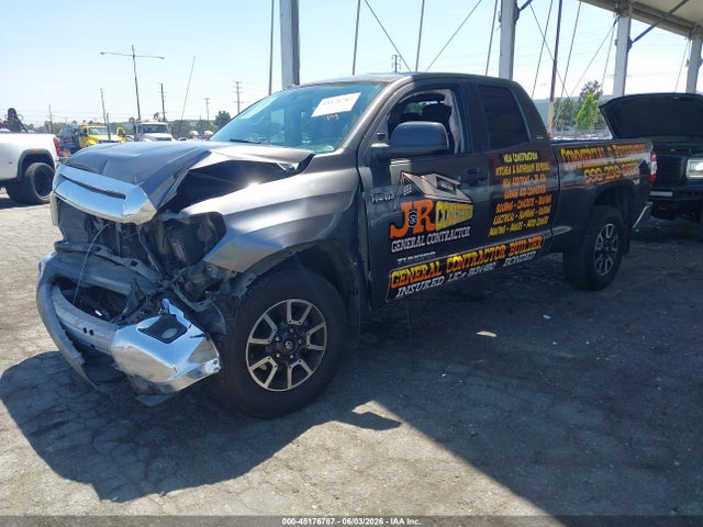Toyota Tundra Sr5 5.7l V8