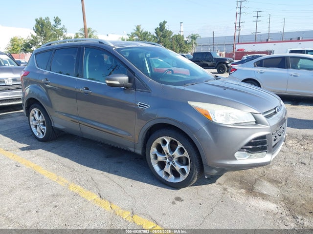 Salvage Ford Escape Image