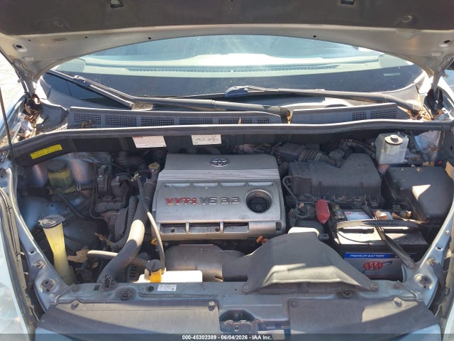 Toyota Sienna Le