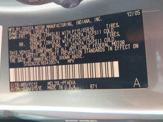 Toyota Sienna Le