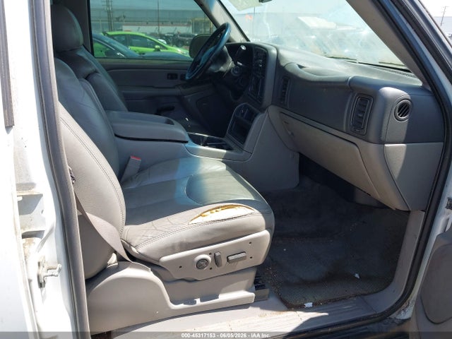 Chevrolet Suburban 1500 Lt