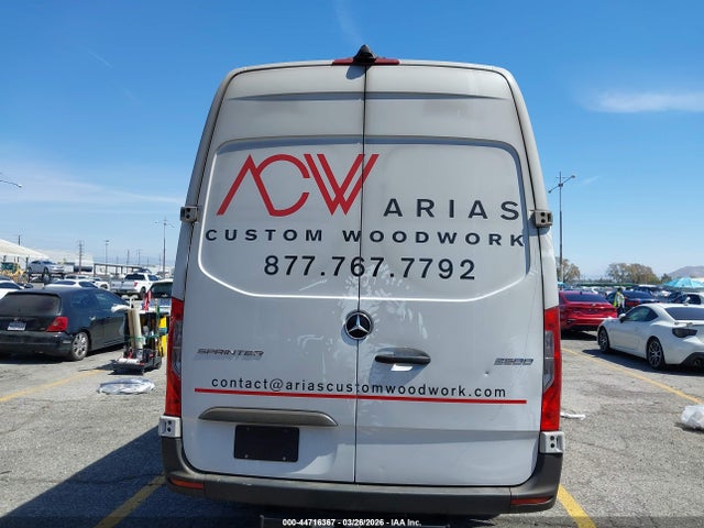 Mercedes-Benz Sprinter 2500 High Roof 4-cyl Diesel Ho