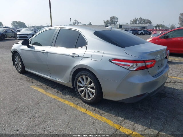 Toyota Camry Le