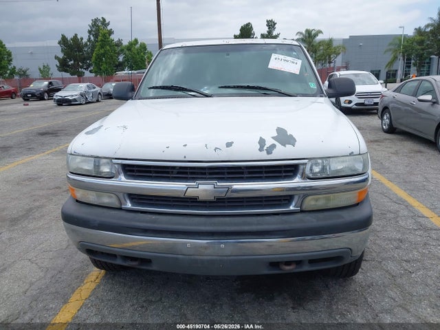 Chevrolet Suburban 2500 Ls