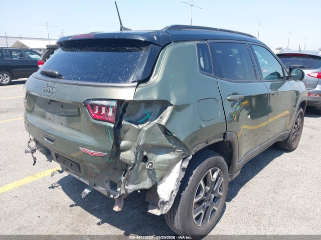 Jeep Compass Trailhawk 4x4