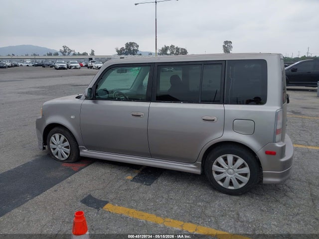 Scion xB