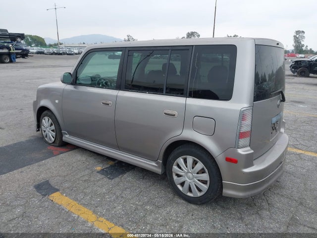 Scion xB