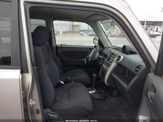 Scion xB