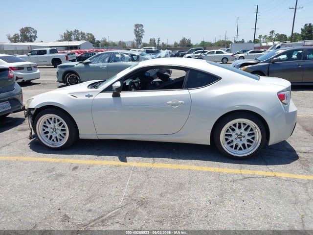 Scion FR-S