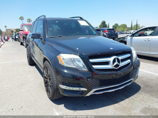 Salvage Mercedes-Benz GLK Image