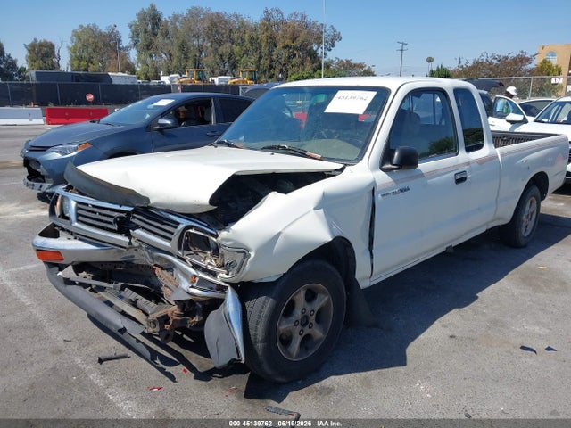 Toyota Tacoma Xtracab