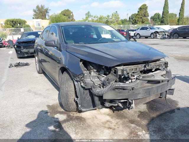 Salvage Chevrolet Malibu Image