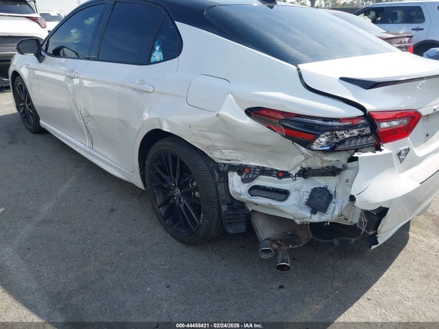 Toyota Camry Xse Hybrid