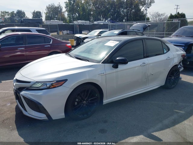 Toyota Camry Xse Hybrid