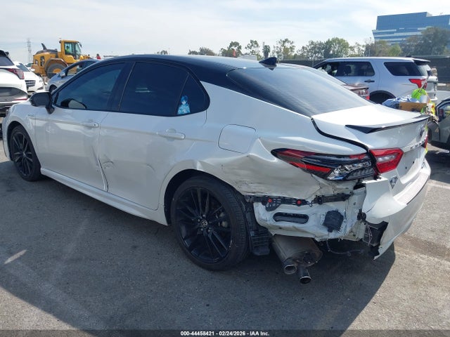 Toyota Camry Xse Hybrid