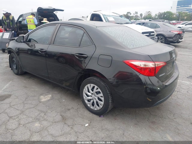 Toyota Corolla Le