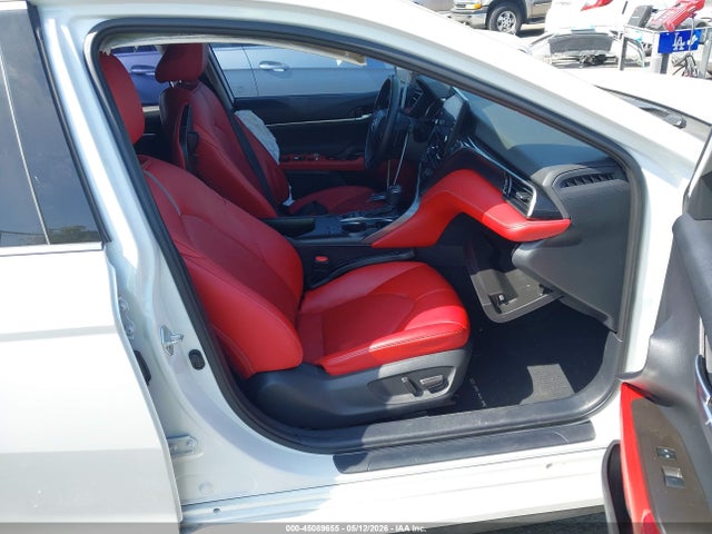 Toyota Camry Xse
