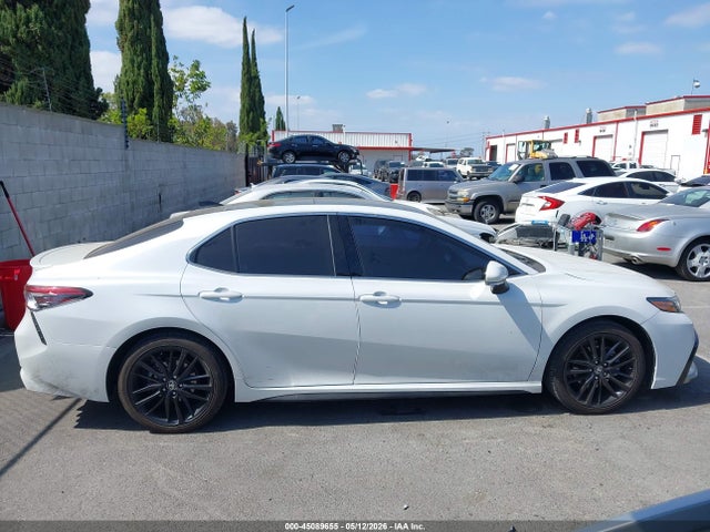 Toyota Camry Xse
