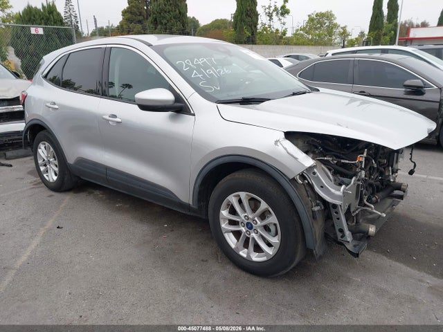 Salvage Ford Escape Image