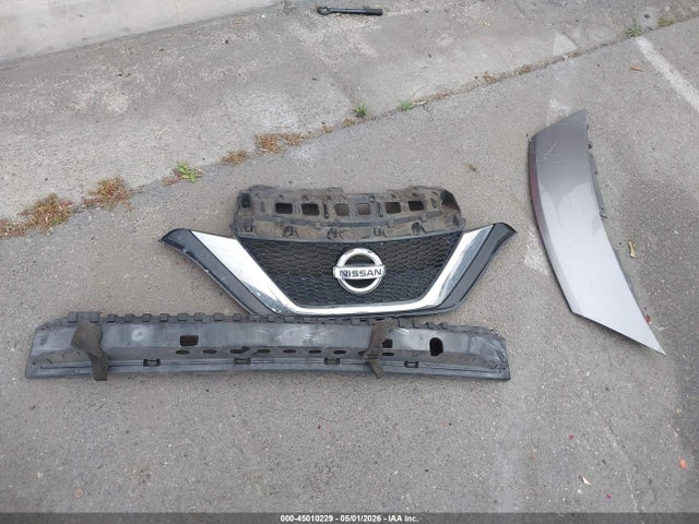 Nissan Versa Sv