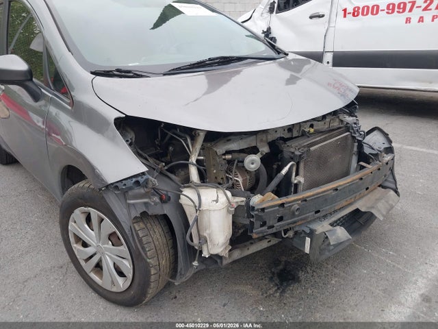 Nissan Versa Sv