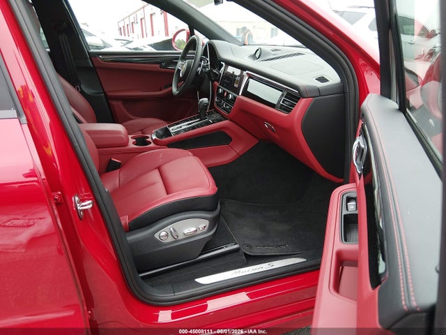 Porsche Macan S