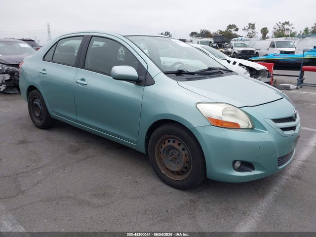 Salvage Toyota Yaris Image